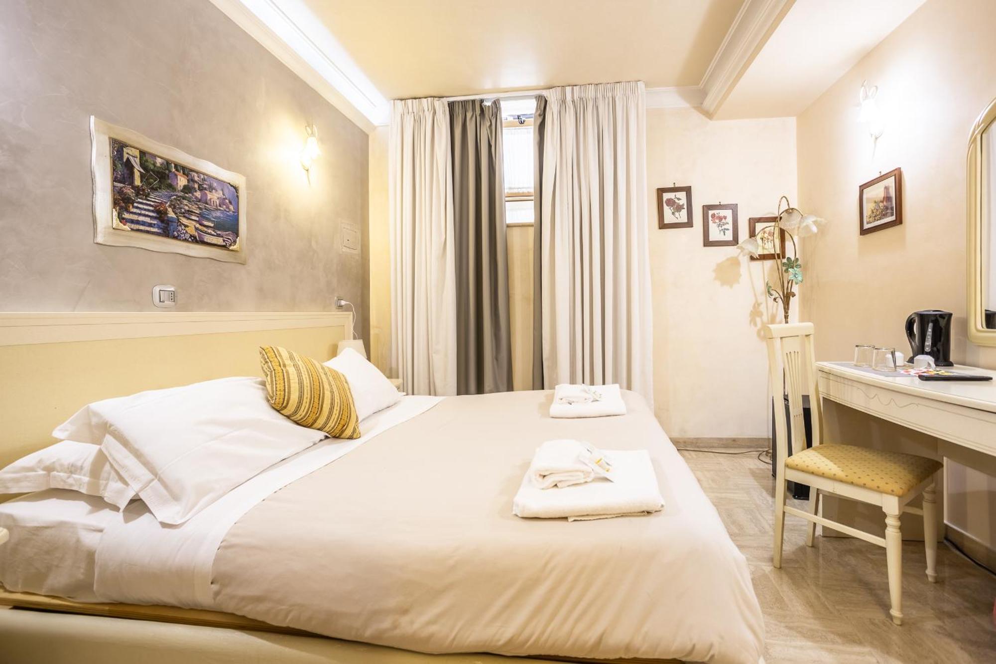 Opera Theater Relais Hotel Roma Ngoại thất bức ảnh